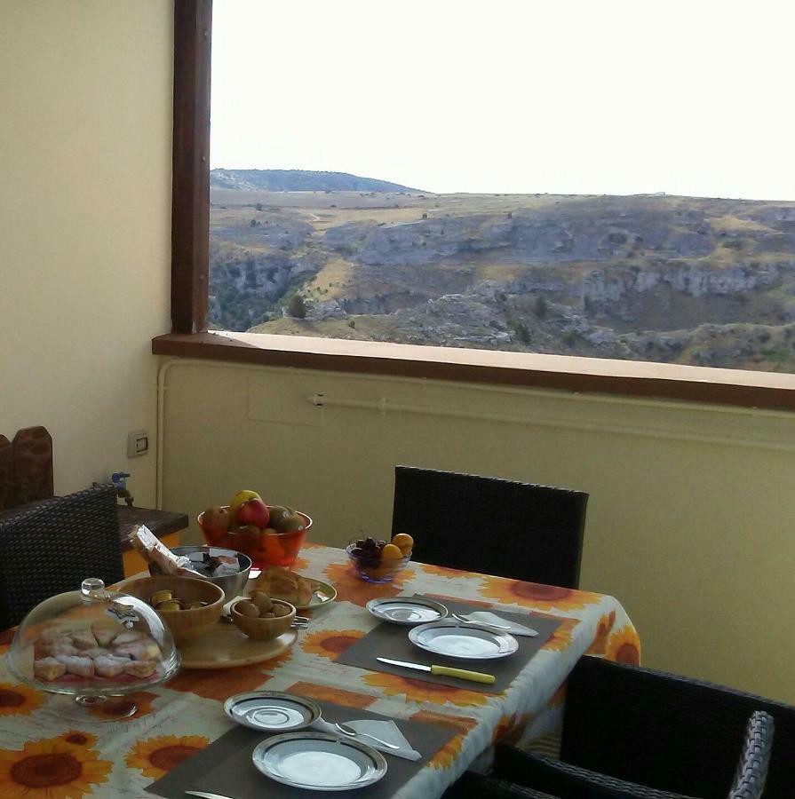 Bed and Breakfast Uno Sguardo Sui Sassi Матера Экстерьер фото
